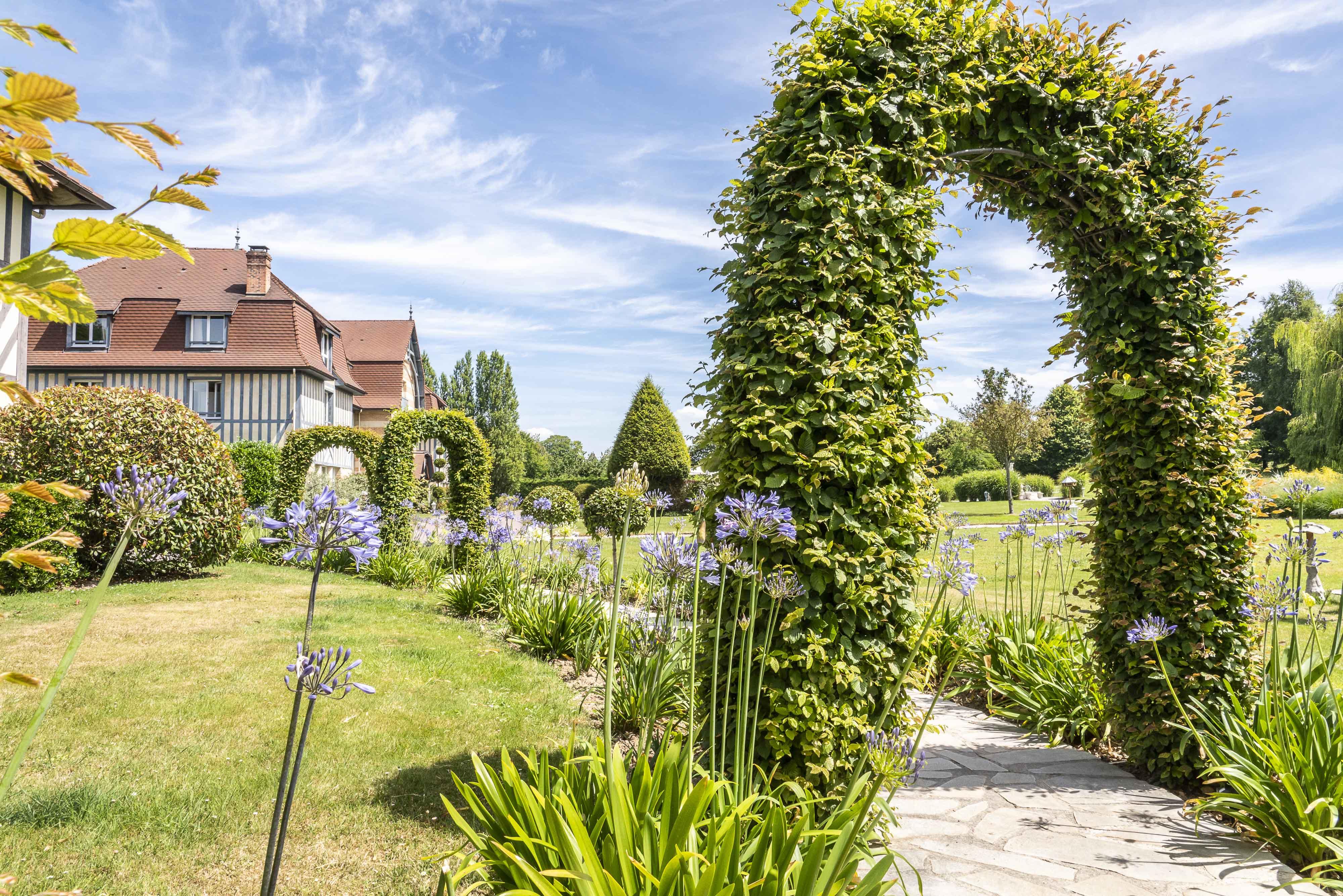Le Manoir De La Poterie & Spa Cricquebœuf Zewnętrze zdjęcie